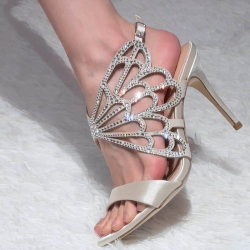2026 New Arrival: Openwork But - Sandal Strappy Heeled reseña y precio