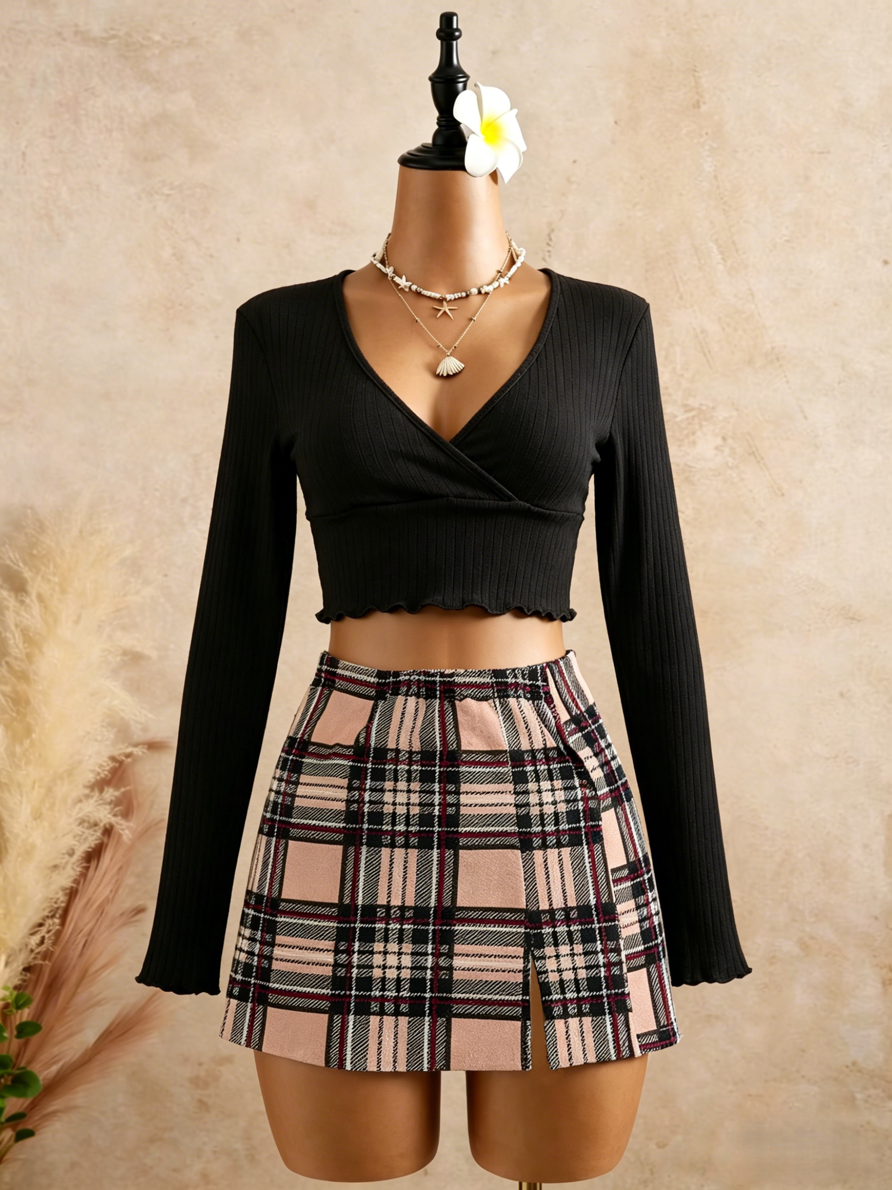 Women Black Wrap V Neck Ruffle - Crop Top Crochet reseña y precio