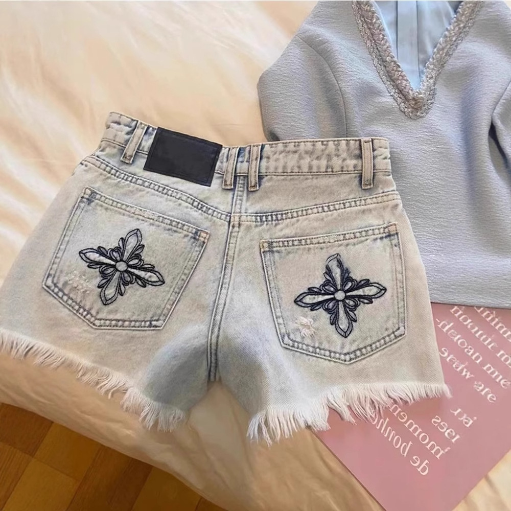 2026 Summer Vintage Washed Emb - Shorts Denim Frayed reseña y precio